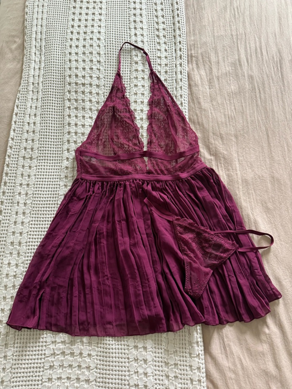 Victoria’s Secret Deep Berry Plunge Lace & Chiffon Babydoll Set Size M